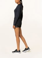 UNDER ARMOUR 2-in-1-Laufshorts ISO-CHILL RUN, Farbe: SCHWARZ/ DUNKELGRAU (Bild 1)