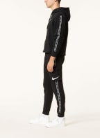 Nike Sweatpants SPORTSWEAR REPEAT, Farbe: SCHWARZ (Bild 1)