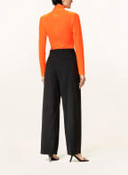 VICTORIABECKHAM Rollkragenshirt aus Samt, Farbe: NEONORANGE (Bild 1)