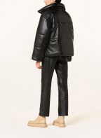 Nanushka Oversized-Steppjacke HIDE in Lederoptik , Farbe: SCHWARZ (Bild 1)