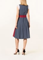 Johann & Johanna Dirndl , Farbe: DUNKELBLAU/ WEISS/ DUNKELROT (Bild 1)