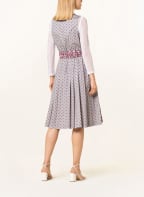 Johann & Johanna Dirndl , Farbe: GRAU/ DUNKELROT/ WEISS (Bild 1)