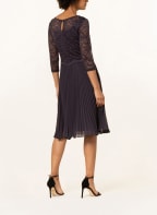 Vera Mont Plisseekleid mit Spitze, Farbe: DUNKELLILA (Bild 1)