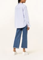 rich&royal Bluse mit Rüschen, Farbe: WEISS/ HELLBLAU (Bild 1)