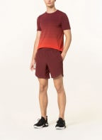 UNDER ARMOUR Trainingsshorts UA STRETCH WOVEN , Farbe: DUNKELROT (Bild 1)