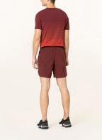 UNDER ARMOUR Trainingsshorts UA STRETCH WOVEN , Farbe: DUNKELROT (Bild 1)