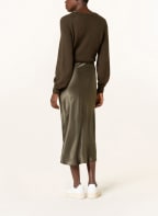 MRS & HUGS Satinrock aus Seide, Farbe: KHAKI (Bild 1)