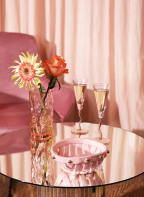 &k amsterdam Set of 2 champagne glasses FLUTE CURLY , Color: WHITE/ LIGHT ORANGE (Image 1)