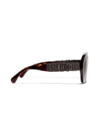 CHANEL Mehreckige Sonnenbrille, Farbe: 116483 - HAVANA/ GRAU POLARISIERT (Bild 1)