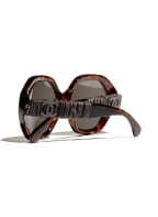 CHANEL Mehreckige Sonnenbrille, Farbe: 116483 - HAVANA/ GRAU POLARISIERT (Bild 1)