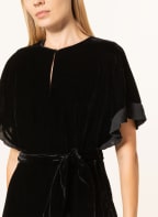 Phase Eight Samtkleid GIANNA, Farbe: SCHWARZ (Bild 1)