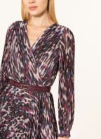 Phase Eight Plisseekleid ELOISE, Farbe: HELLROSA/ FUCHSIA/ BLAU (Bild 1)