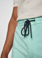 BOSS Shorts BANKS1 SPW SHORT, Farbe: HELLGRÜN (Bild 1)