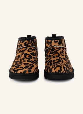 UGG Boots CLASSIC ULTRA MINI , Farbe: COGNAC/ SCHWARZ (Bild 1)