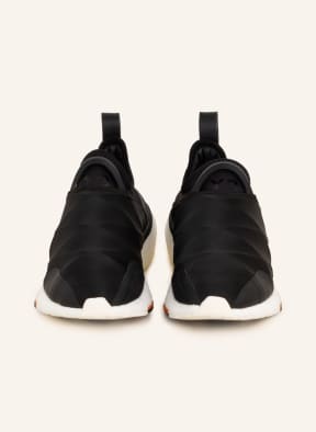 Y-3 Slip-on Sneakers Y-3 ULTRABOOST 22, Color: BLACK/ WHITE (Image 1)
