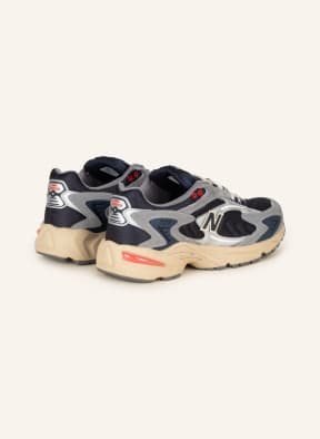new balance Sneakers 725, Color: BLUE (Image 1)