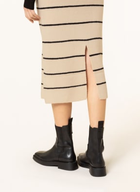 MRS & HUGS Knit skirt , Color: BLACK/ BEIGE (Image 1)