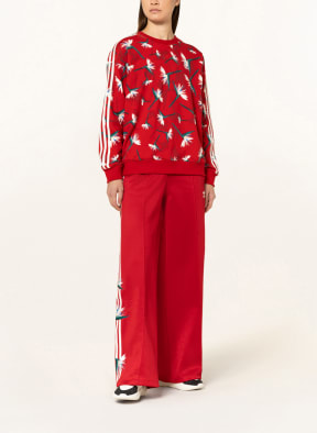 adidas Originals Bluza nierozpinana THEBE MAGUGU CREW, Kolor: CZERWONY/ ZIELONY/ PETROL (Obrazek 1)