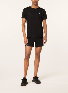 ASICS 2-in-1 running shorts VENTILATE, Color: BLACK (Image 1)