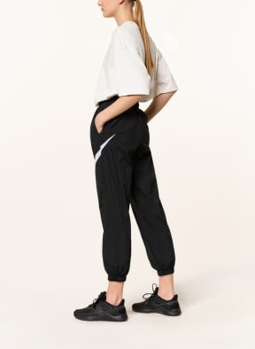 Nike Sweatpants SPORTSWEAR, Farbe: SCHWARZ (Bild 1)