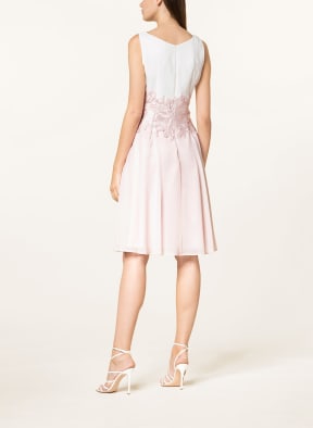 Vera Mont Cocktailkleid, Farbe: HELLROSA/ WEISS (Bild 1)