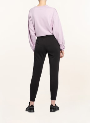 Nike Sweatpants ESSENTIAL, Farbe: SCHWARZ/ WEISS (Bild 1)
