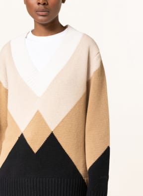 Burberry color hotsell block sweater