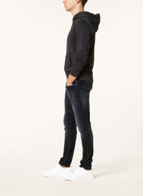 REPLAY Jeans 573 Slim Fit, Farbe: 007 DARK BLUE (Bild 1)