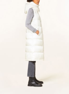 Blauer Quilted vest with removable hood and DUPONT™ SORONA® insulation, Color: ECRU (Image 1)