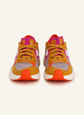 JORDAN Basketball Shoes DELTA 3, Color: DARK ORANGE/ FUCHSIA/ WHITE (Image 1)