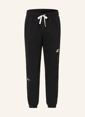 new balance Sweatpants ESSENTIALS, Color: BLACK (Image 1)