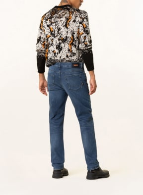BOSS Jeans Relaxed Fit, Farbe: 421 MEDIUM BLUE (Bild 1)