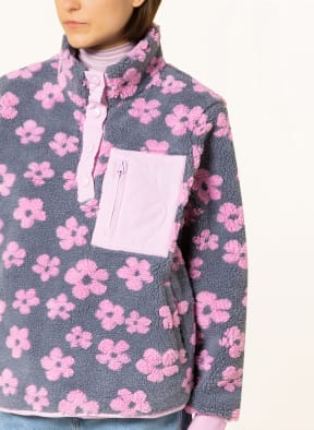 NEO NOIR Schlupfjacke CHUNY FLOWER aus Teddyfell, Farbe: GRAU/ ROSA (Bild 1)