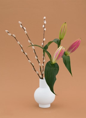 raawii Vase STRØM SMALL, Color: CREAM (Image 1)