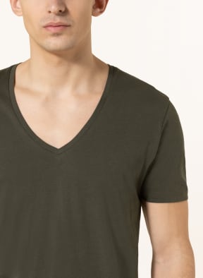 DRYKORN T-shirt QUENTIN, Color: KHAKI (Image 1)