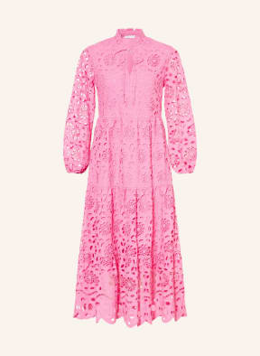 MRS HUGS Dress made of lace in pink
