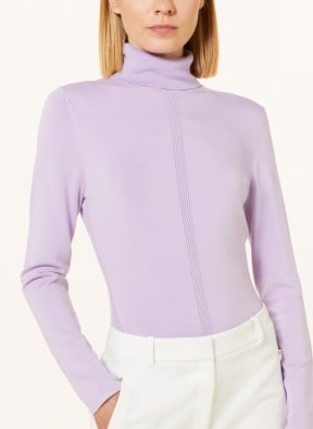 comma Turtleneck sweater in light purple