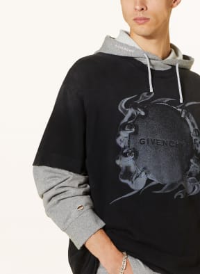 GIVENCHY T shirt in black gray