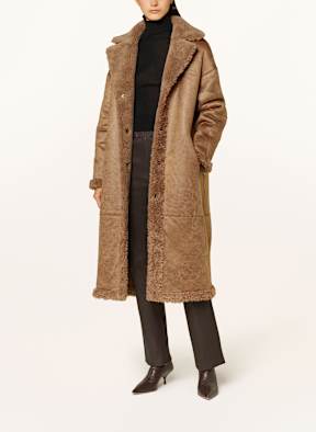 STUDIO AR Faux fur coat