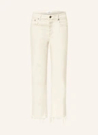 Farbe: 218 IVORY