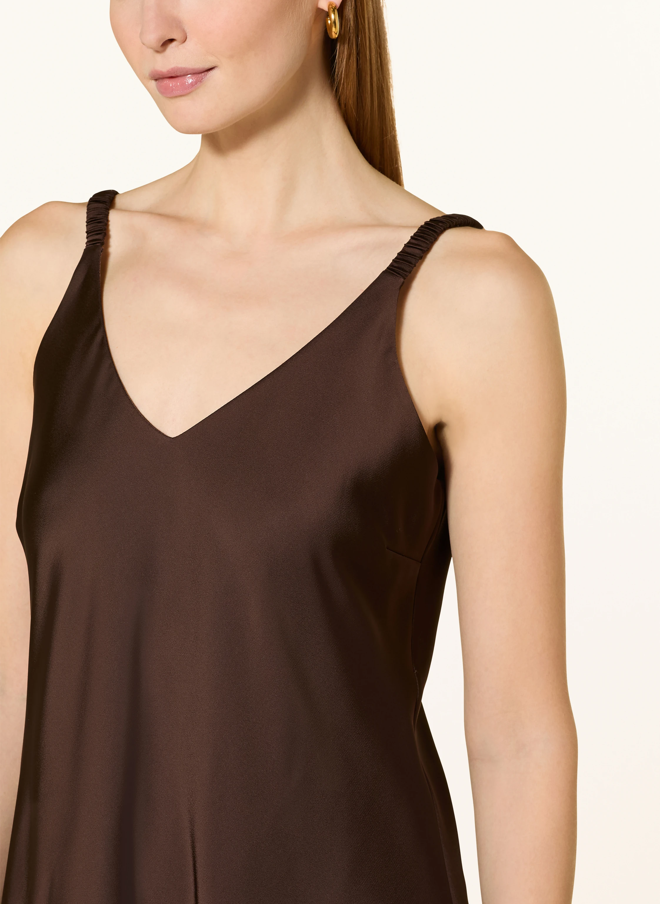 V by Vera Mont satin lace: DARK BROWN