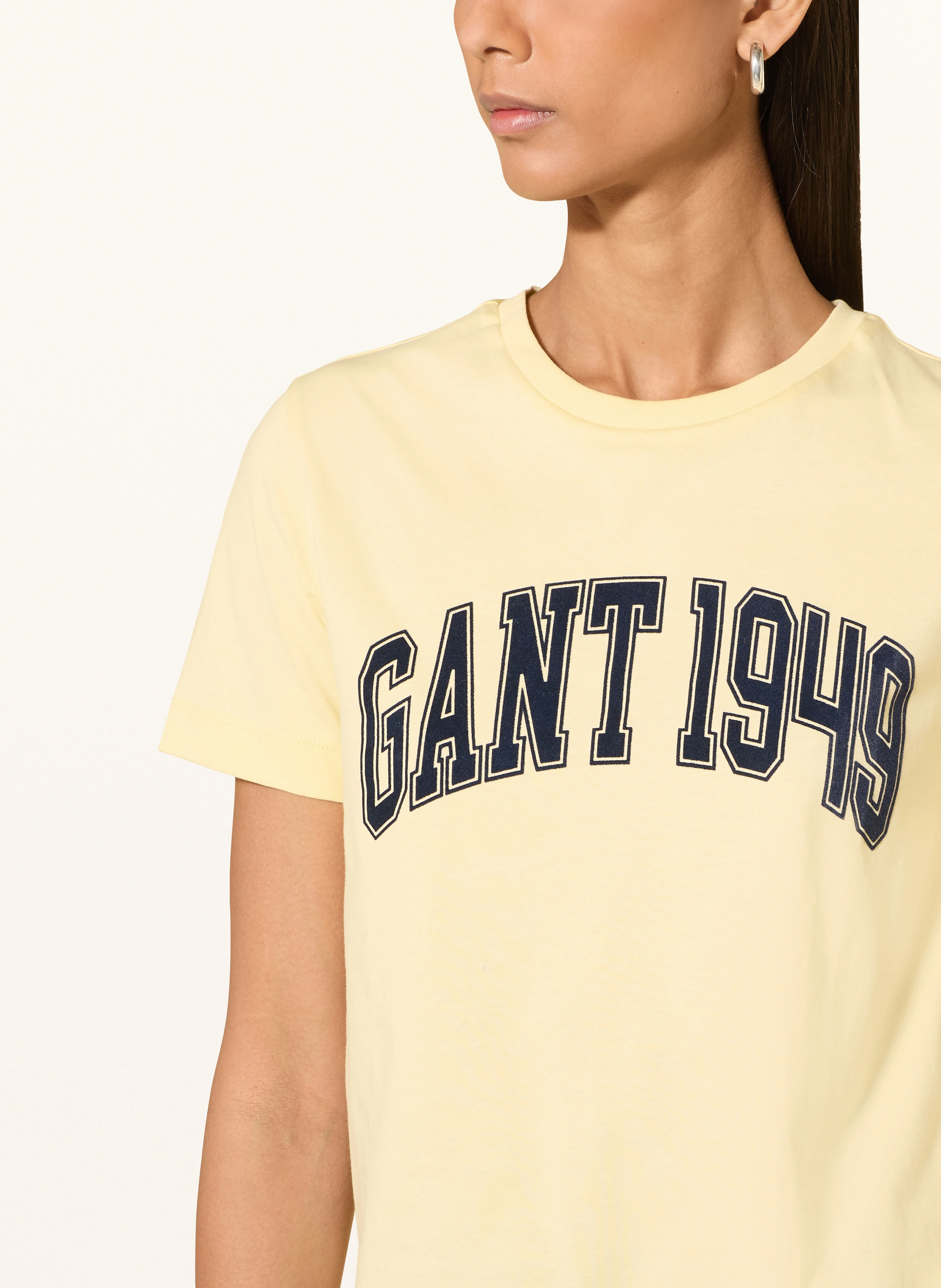 GANT T-shirt: YELLOW / DARK BLUE