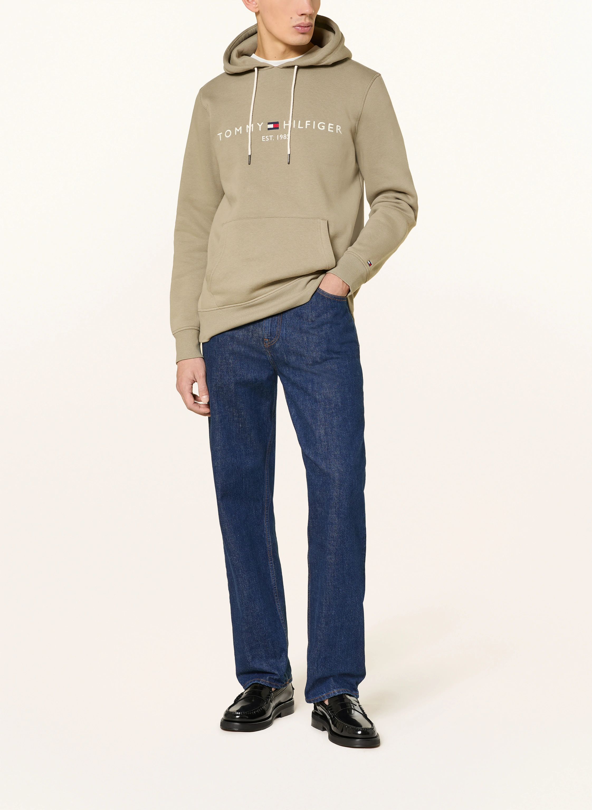 TOMMY HILFIGER Hoodie: OLIVE