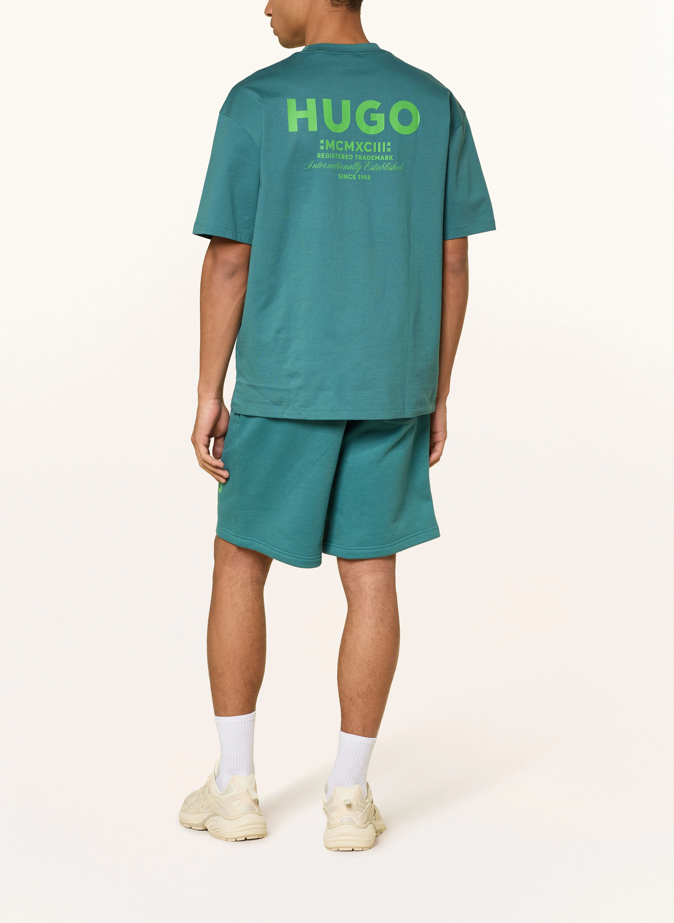 HUGO Sweat shorts NOMARIO: TEAL