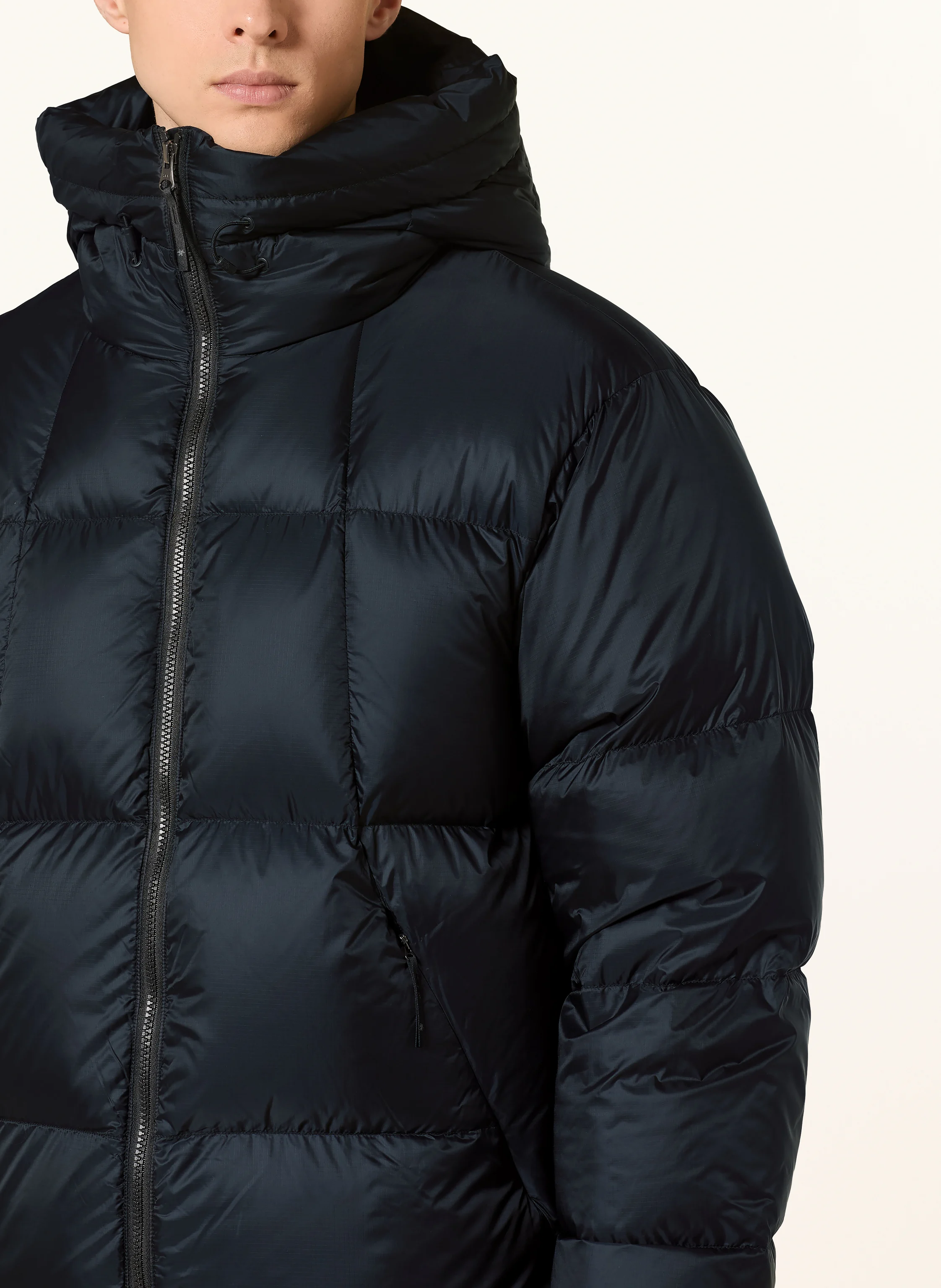 Goldwin CRYSTALLITE Down Jacket UNISEX in black