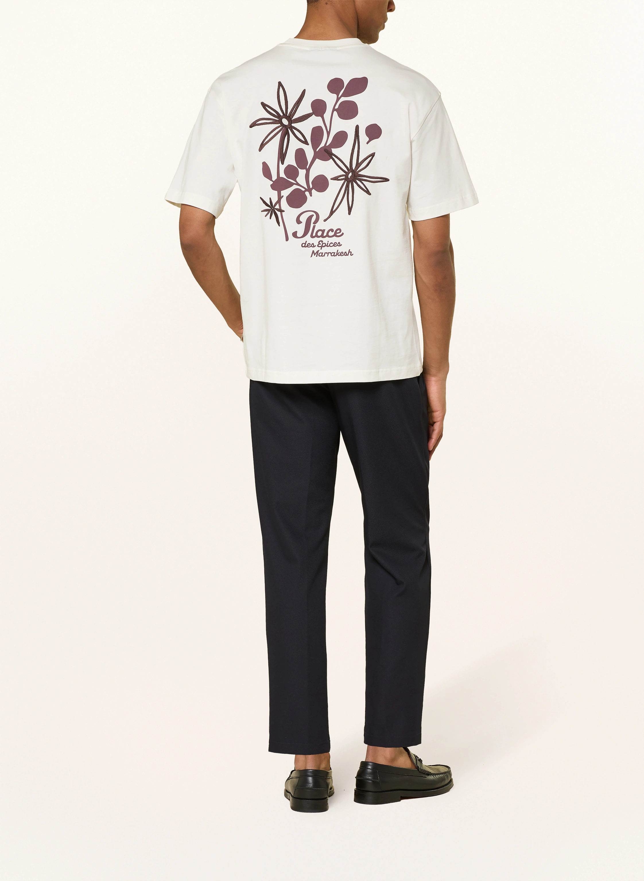 STRELLSON T-shirt SKALU: ECRU / MØRKEBRUN
