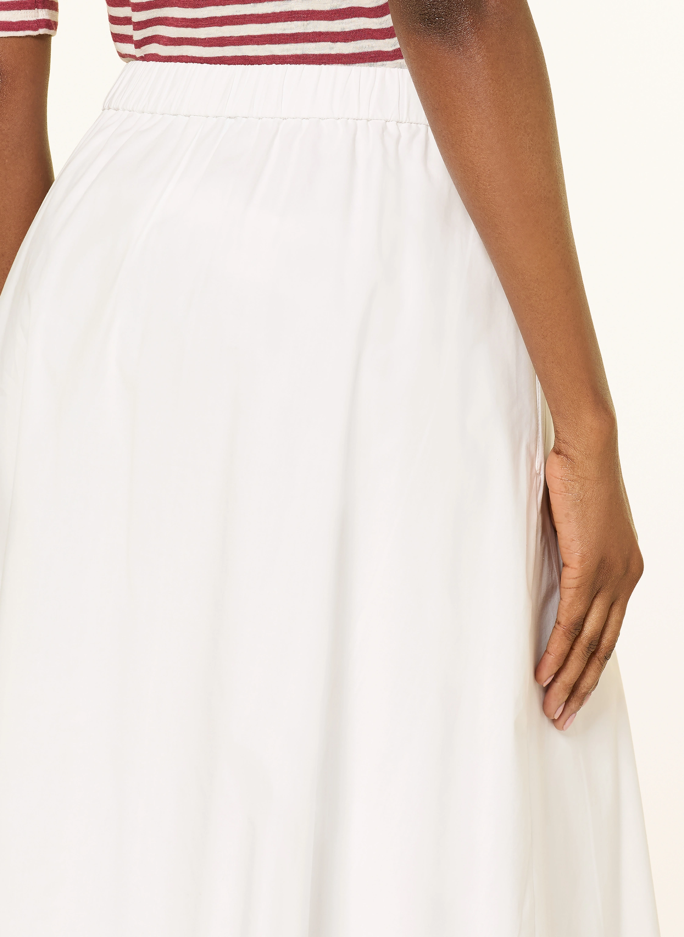 WEEKEND Max Mara CARAVAN Skirt with Lace: WHITE
