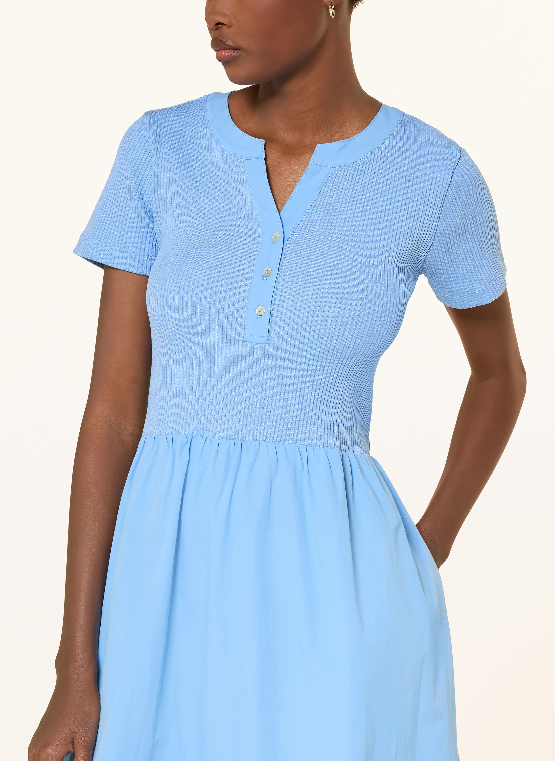 knee length dresses for ladies Josefina 19