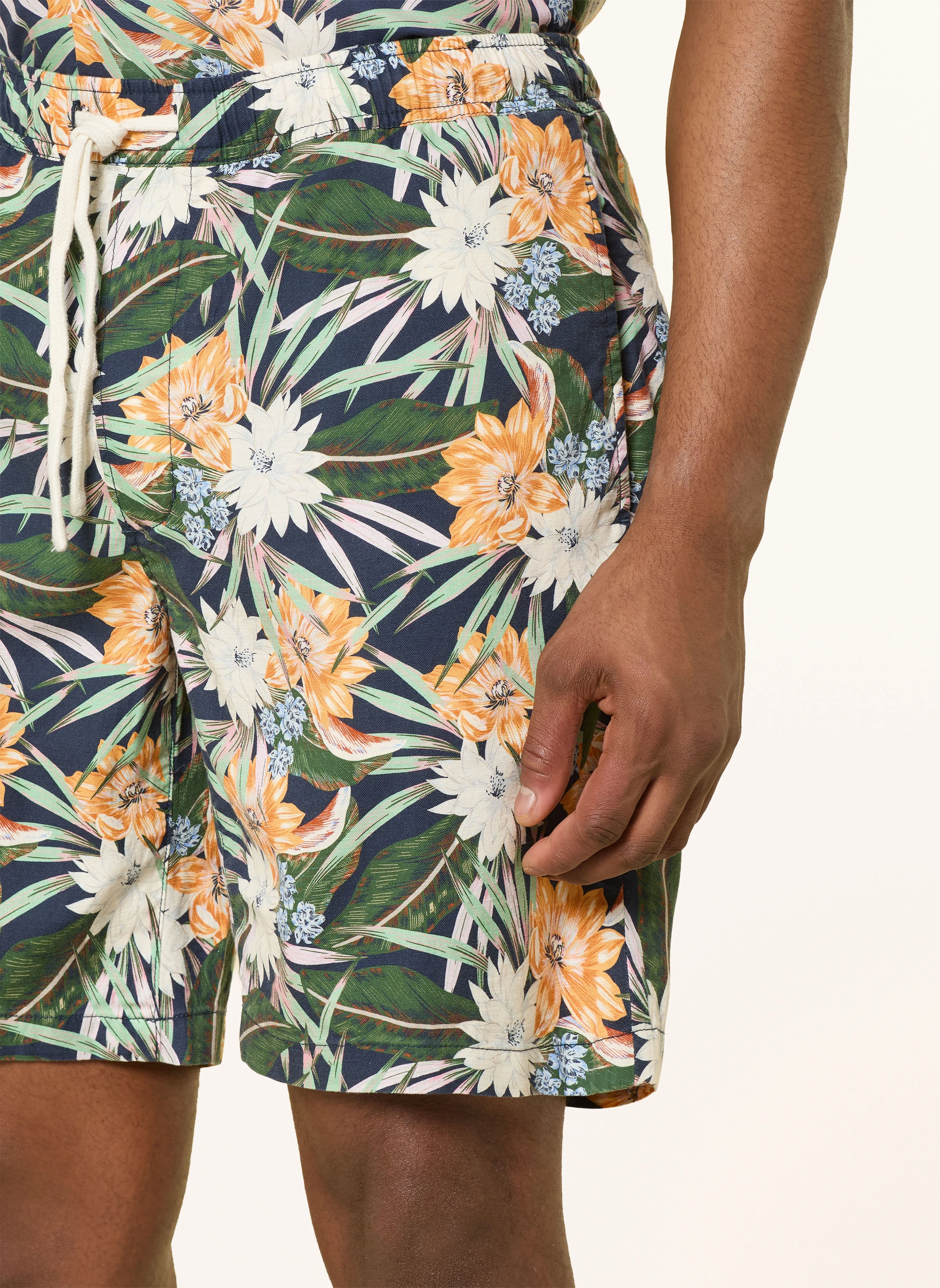 TOMMY HILFIGER shorts: GREEN / DARK ORANGE / BLUE