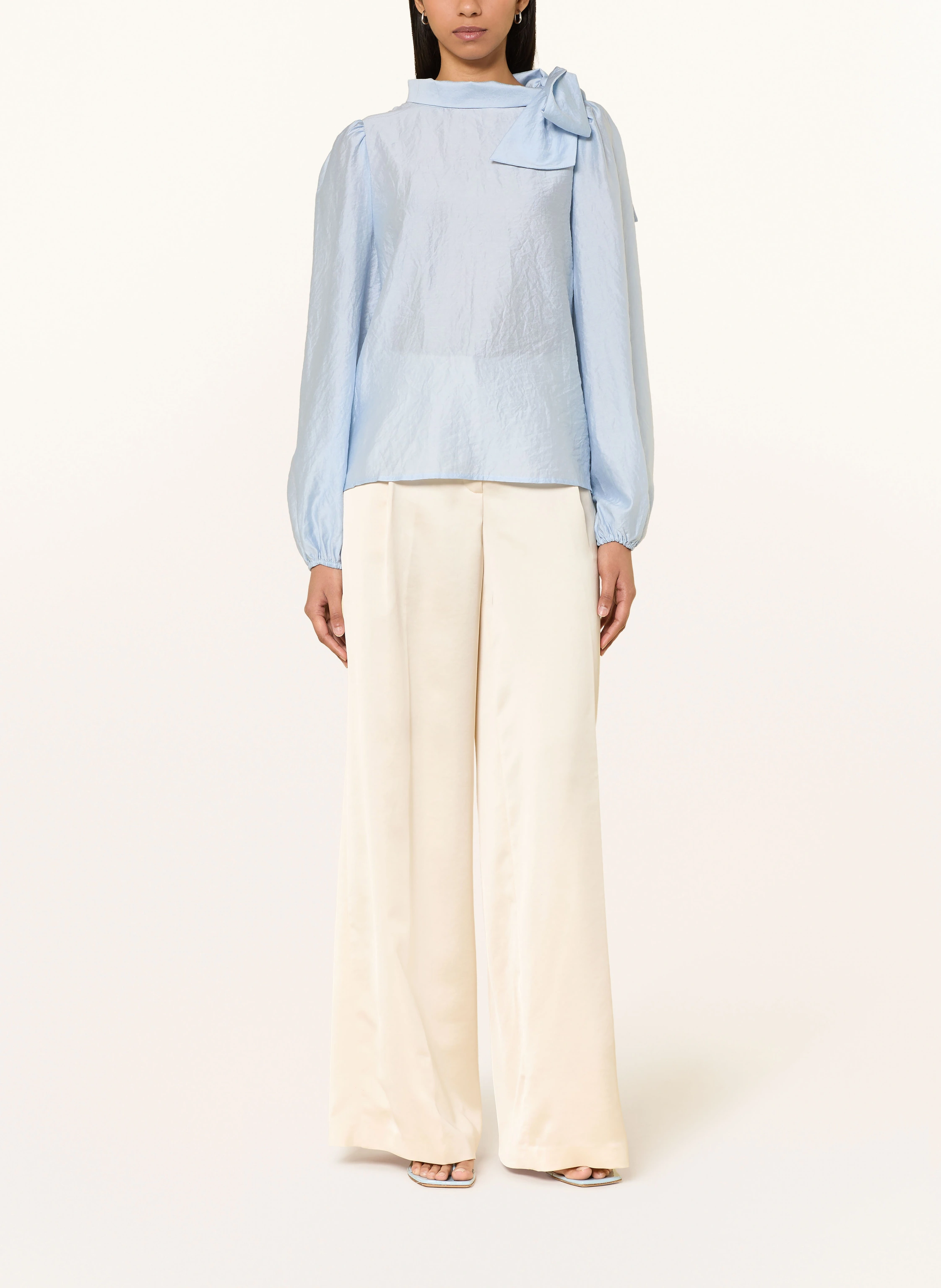NEO NOIR SELENE Bow-Tie Blouse: LIGHT BLUE